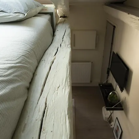 Hostnfly - Superb Apt Close To The Saint Martin Canal Apartment Paris