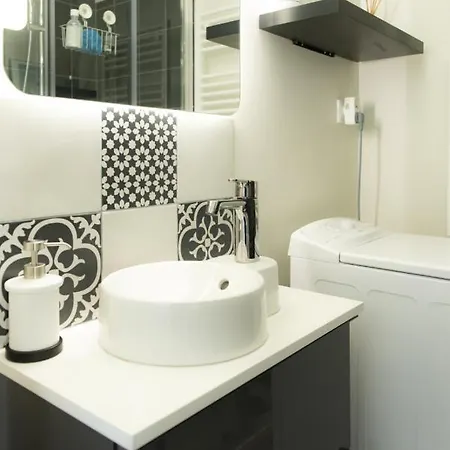 Hostnfly - Superb Apt Close To The Saint Martin Canal Apartment
